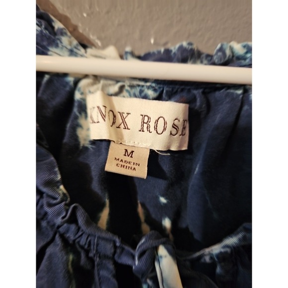 Knox Rose Blue/white Tie Dye Flowy Blouse Womens Medium Thin‎ Long Sleeve (A716) - Picture 3 of 8